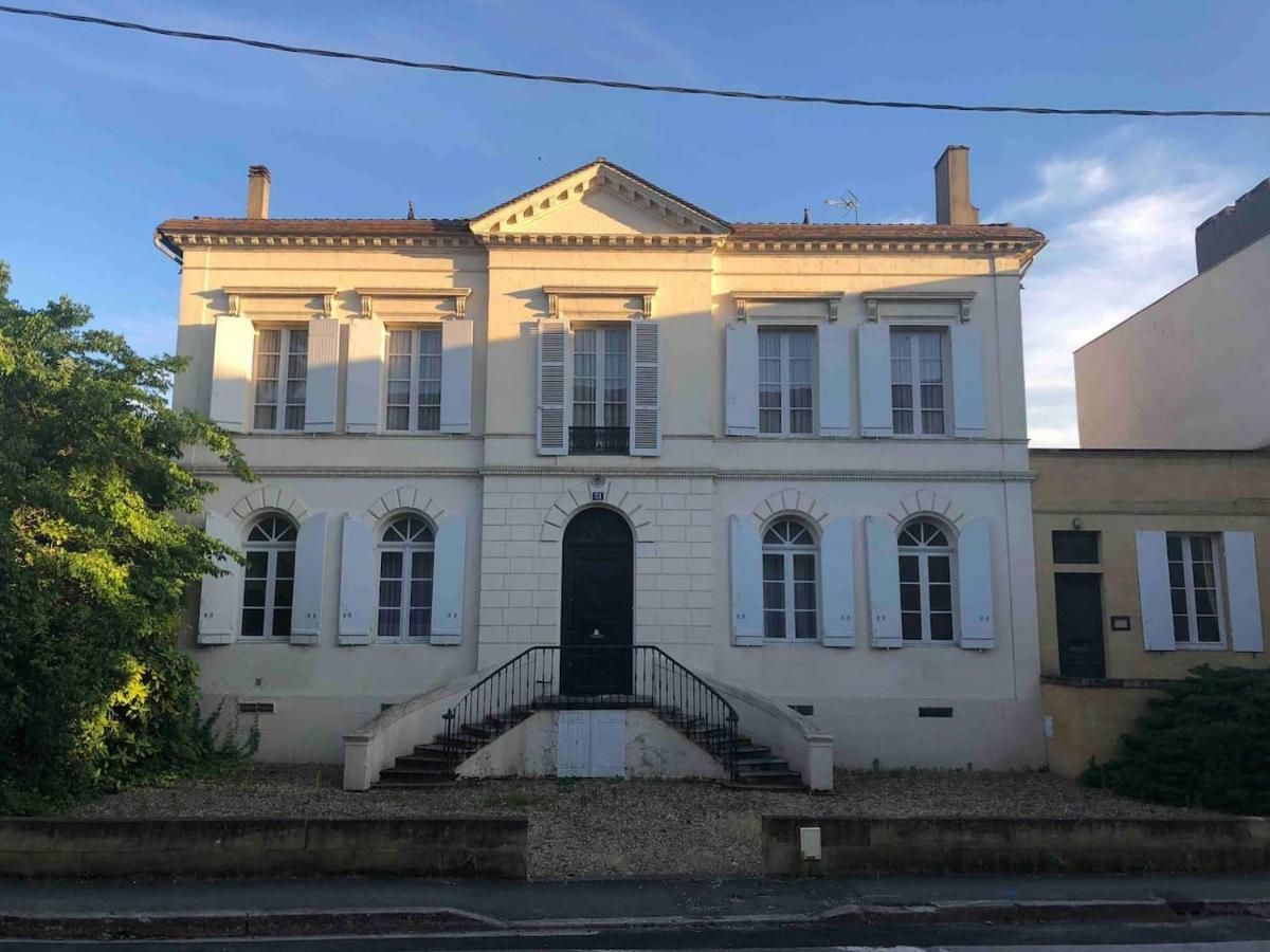 Appartement De Charme Au Coeur De La Vieille Ville Bergerac Exterior foto